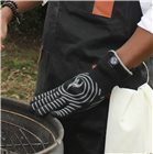Perfect barbecue glove for all the barbecue fans