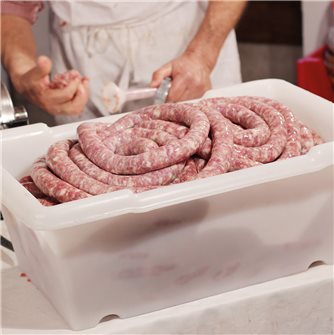 How to make home-made duck sausage